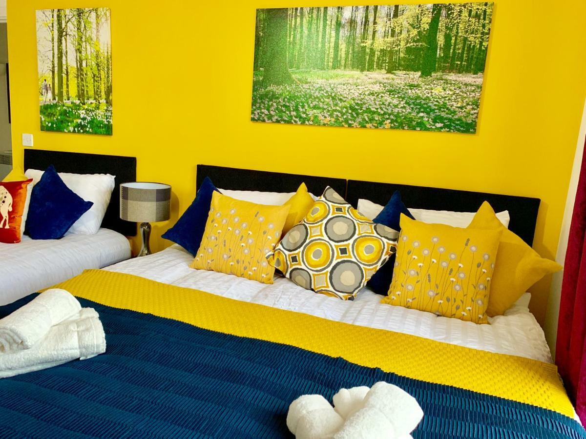 2 Bedrooms Modern Apartment, Lounge, Full Kitchen, Balcony, 5 Minutes Stratford Station 런던 외부 사진